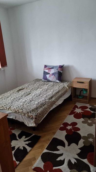 Închiriez apartament 2 camere, 52 mp, etaj 8, renovat, mobilat - Sec 1