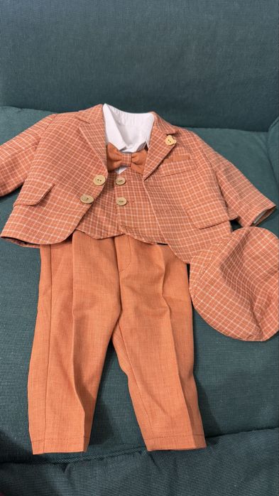 Costum de ocazie bebelusi