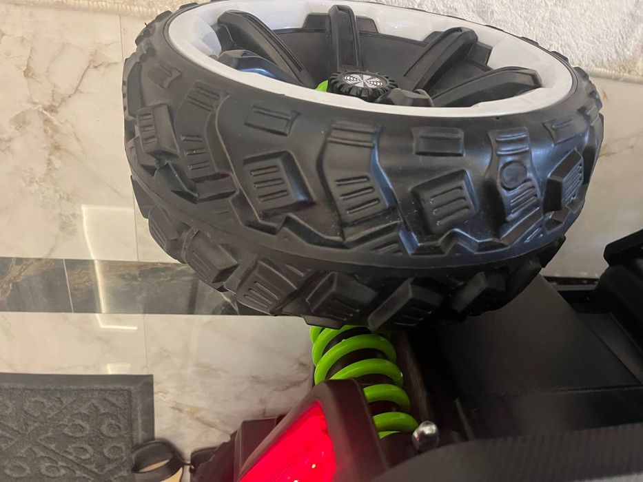 Детская машинка новая