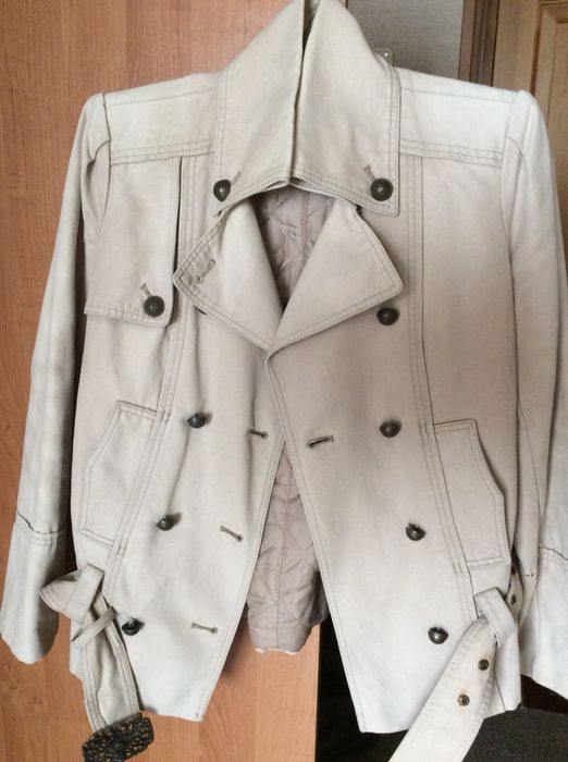 Куртка женская бежевая