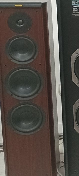 Продавам тонколони  JAMO CLASSIC 80