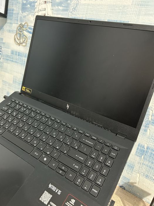 Acer Nitro V15 rtx 5050