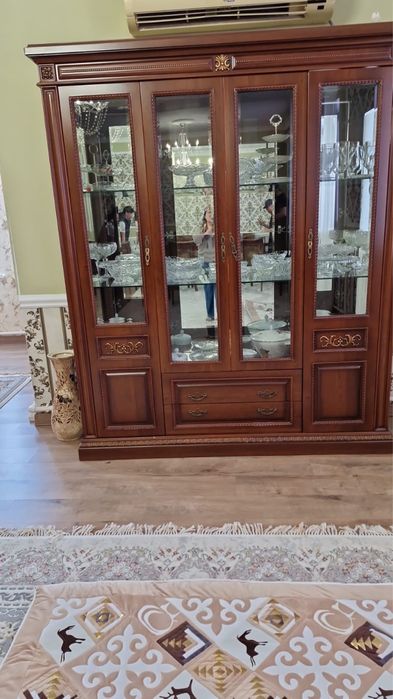 Сервант для посуды из 4 предметов