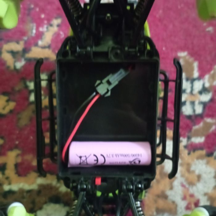 Mașină cu telecomandă