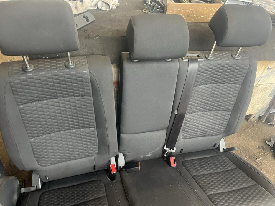 Салон плюшен плат за Vw Tiguan отлично състояние ном 785