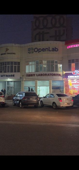 Сдаётся в аренду 242 кв госпитальный рынок  центр города миробод авеню