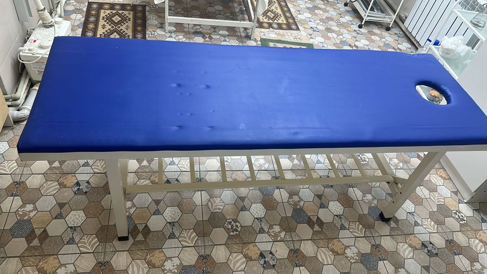 Кушетка для массажа