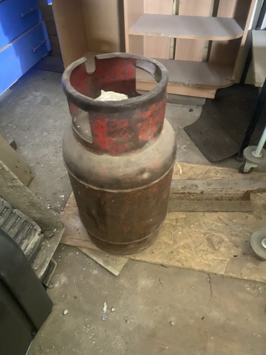 Продоется газовый балаон