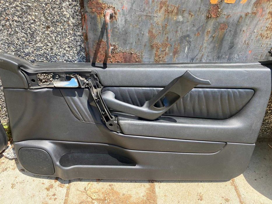 Кори за врати на Опел Астра Г