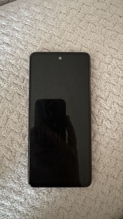 Samsung A52 в хорошем состояние