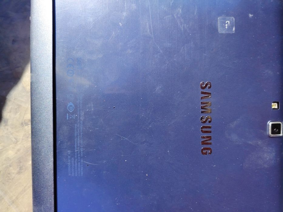 Продам планшет самсунг