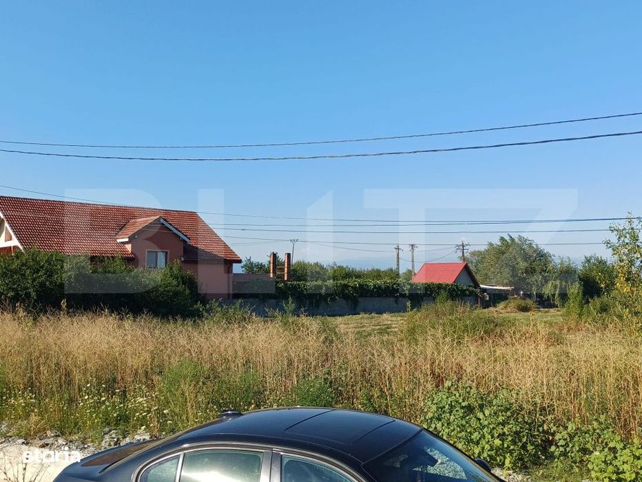Teren intravilan si extravilan, 9500 mp, cu dubla deschidere – Ana I