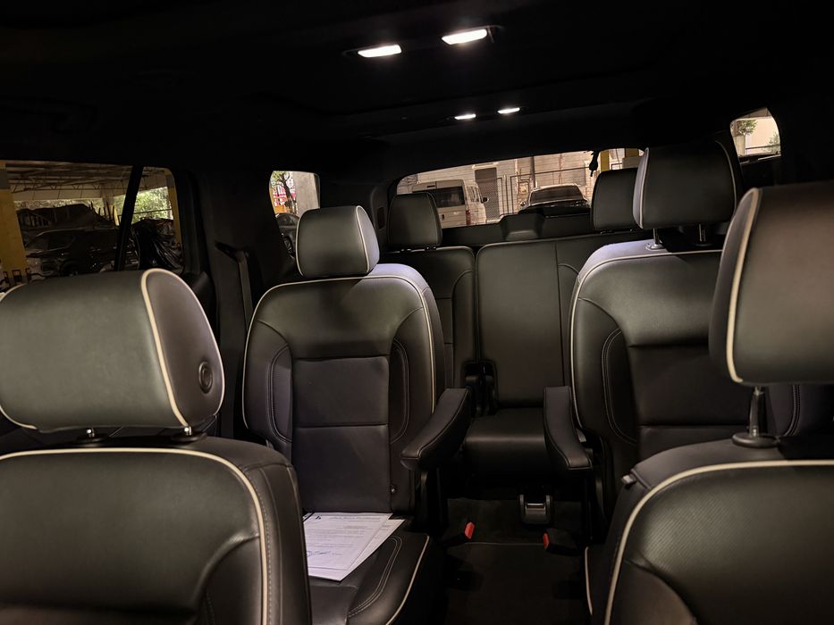 Chevrolet Traverse 2