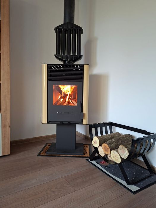 Inchiriez Locație rustică pe malul lacului Snagov – perfectă pentru pe