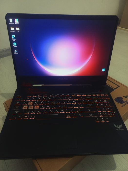 ASUS TUF Gaming FX505DU | Ryzen 7 3750H | GTX 1660Ti* 6GB | 16GB RAM