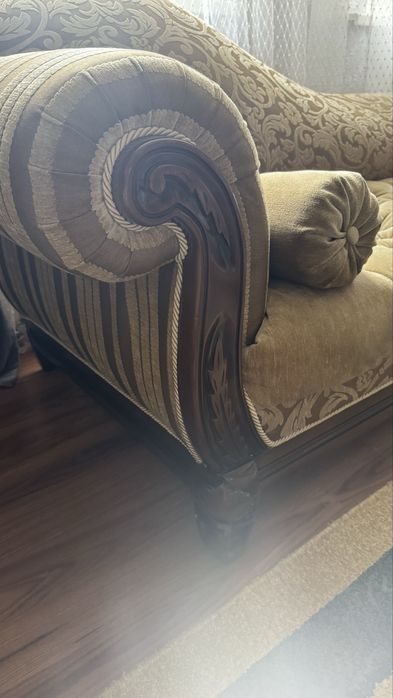 Диван для гостиной