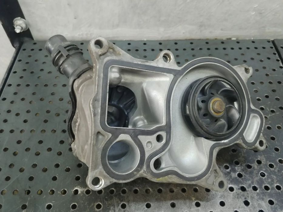 pompa apa 2.0 d  bmw seria 1 f20 seria 3 f30 781083303