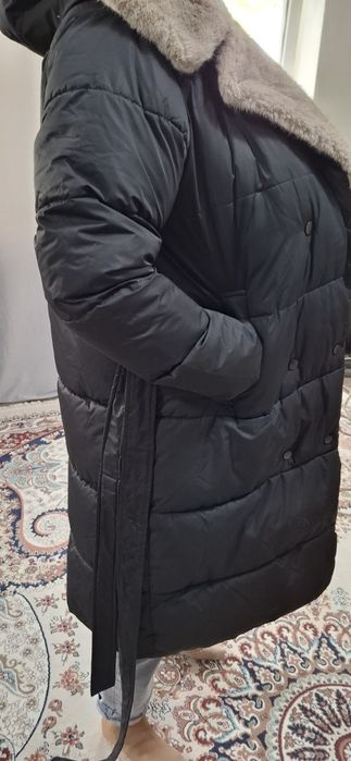 Продам зимнюю куртку