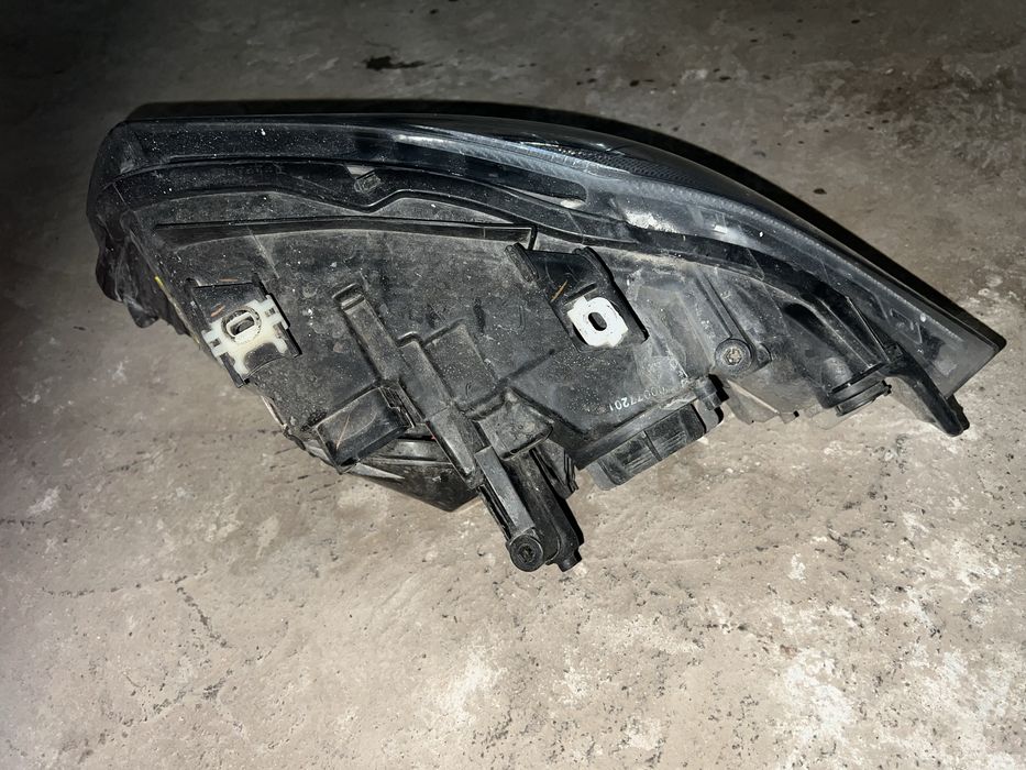 Тунинг фарове  BMW е90/е91