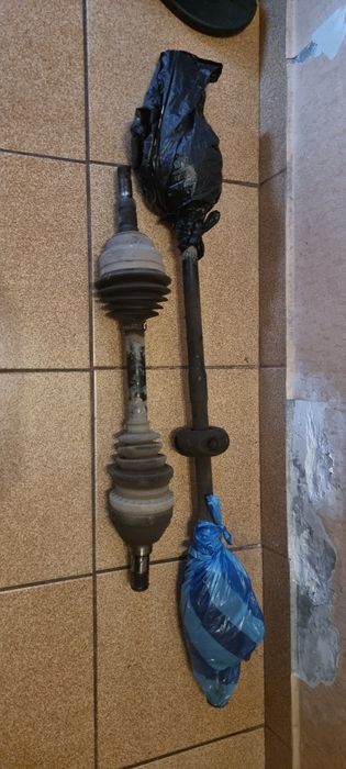 Полуоски, пружини,амортисьори Asrta G