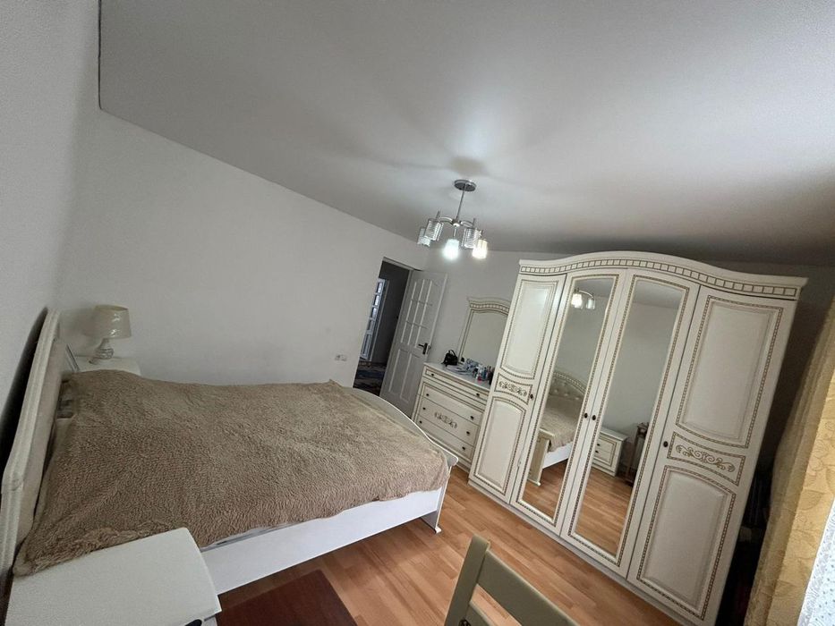 Продается 2 дома на одном участке