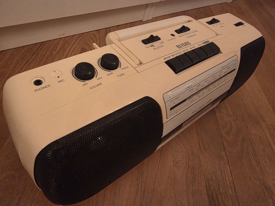 Radio casetofon Panasonic RX-FS410