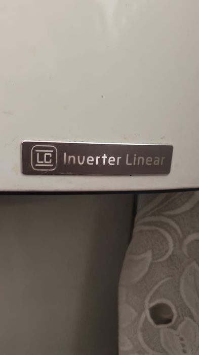 Холодильник LG в хорошем состоянии