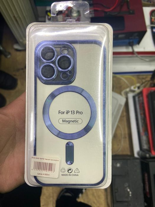 Чехлы для  айфонов