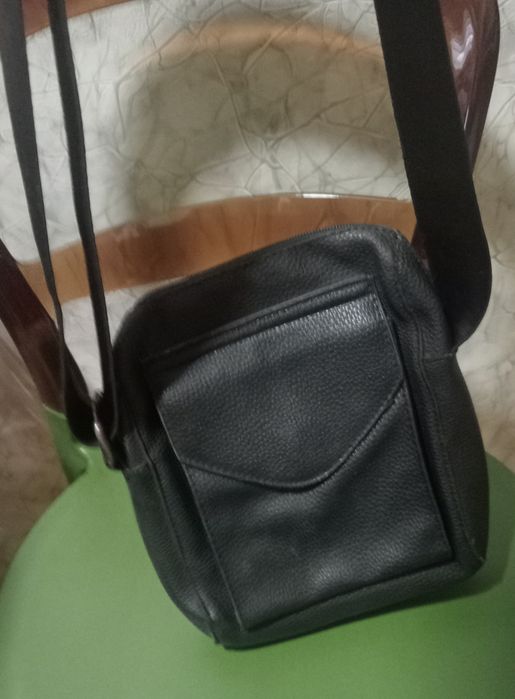 Мужская кожаная сумка через плечо