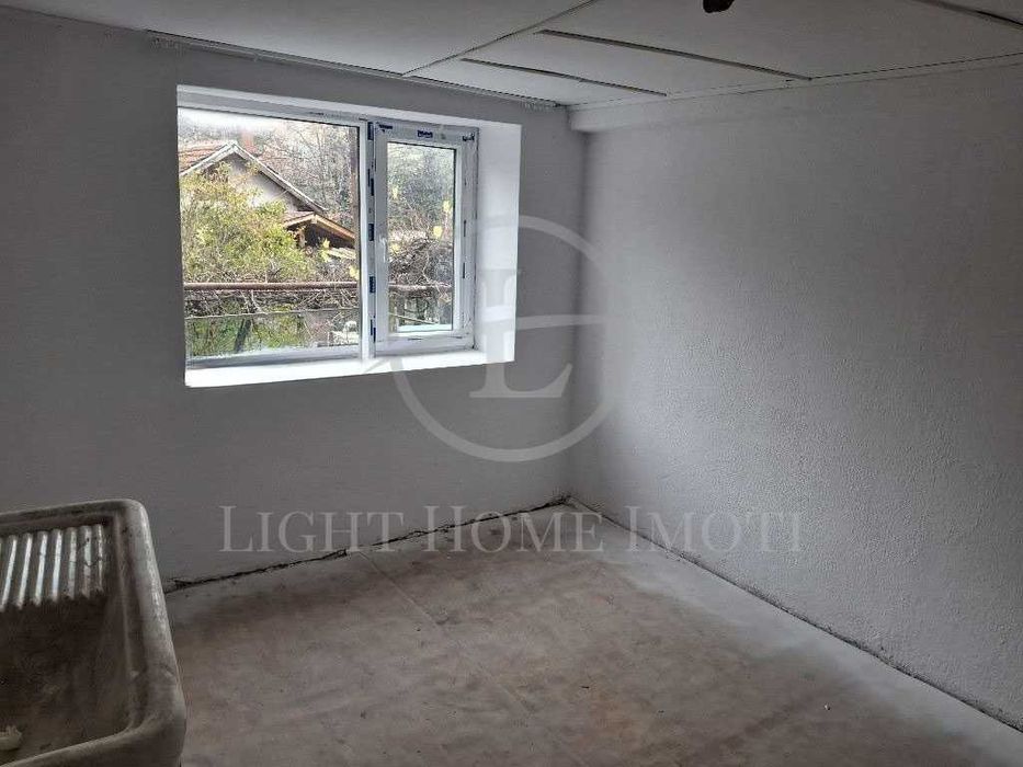 Продава се Къща в Перущица - 226 кв.м за 143 €/кв.м - Снимка #10