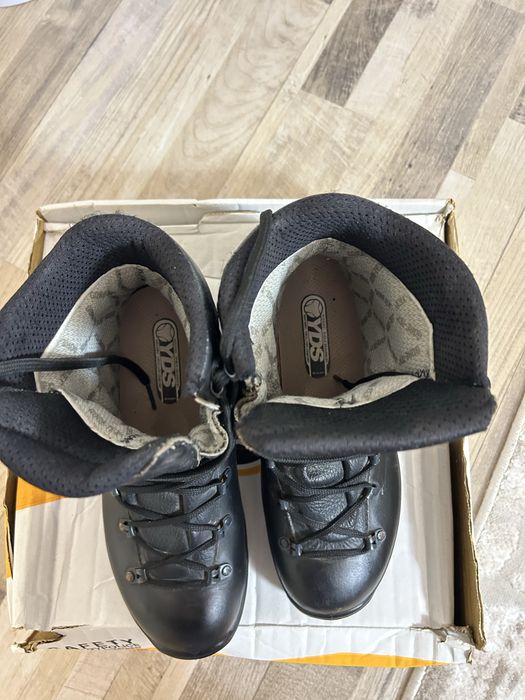 Дамски обувки GORETEX