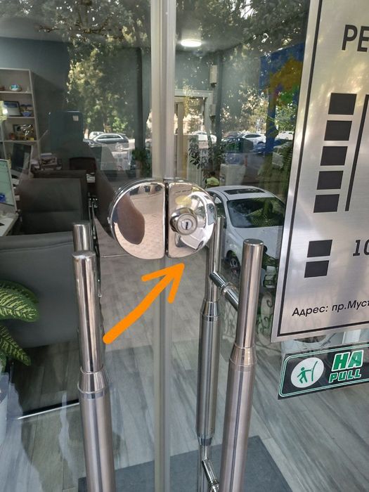 Регулировка стеклянные двери доводчик замок на двери уплотнитель