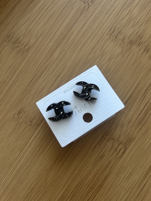 Продам бижутерию