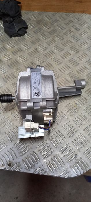 Части за Пералня Whirlpool