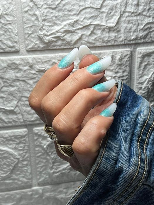 Cursuri profesionale unghii