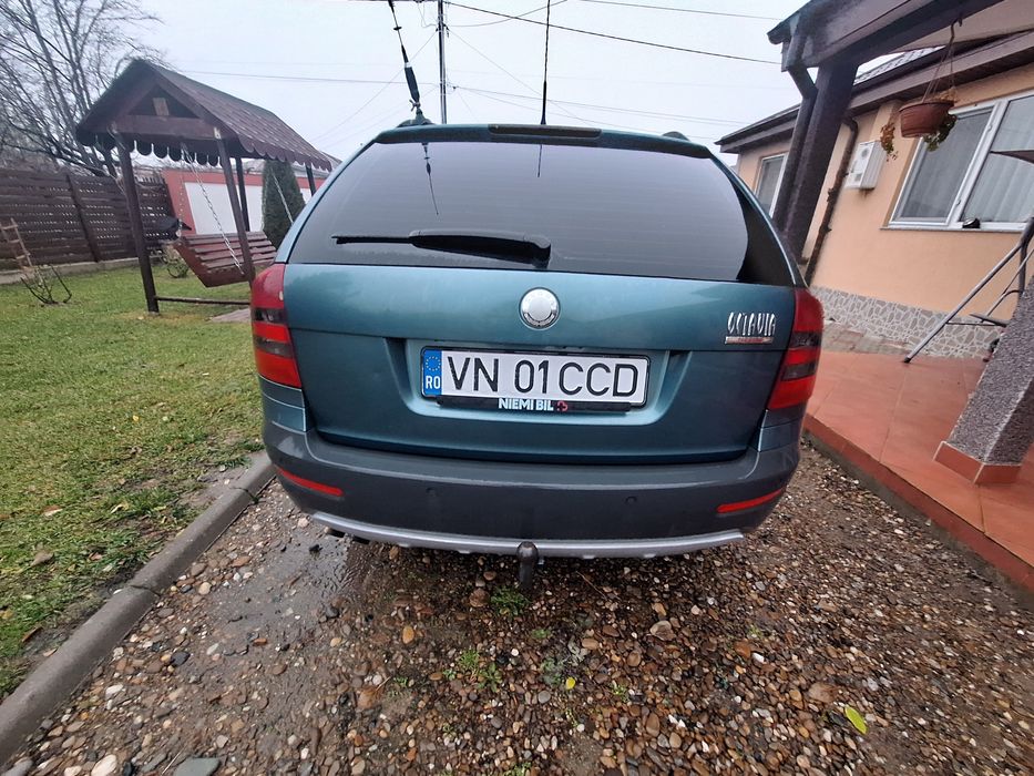 Vând skoda octavia scout 4x4