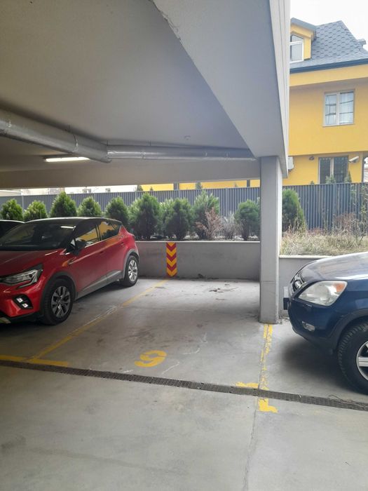 Дава се под наем Тристаен апартамент в София, Център - 90 кв.м за 612 € - Снимка #15