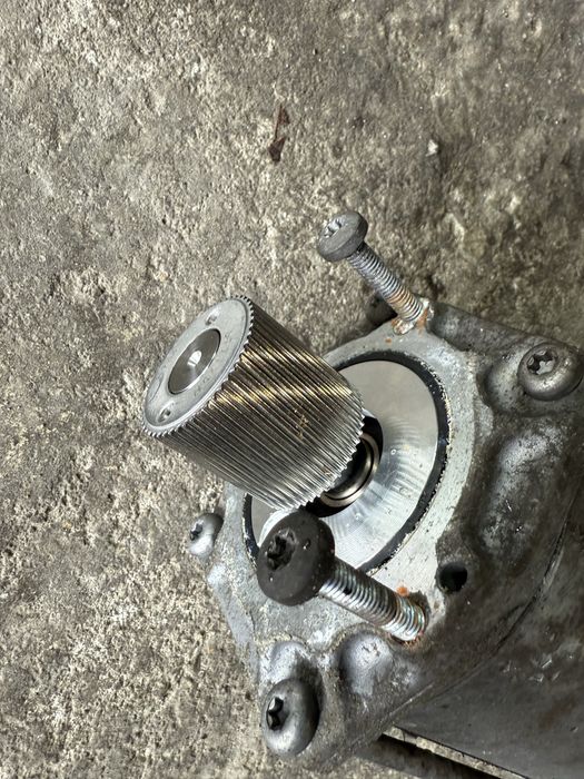 Моторче електрическа рейка бмв ф20 ф30 ф31 ф32 ф36 bmw f20 f30 f32 f36