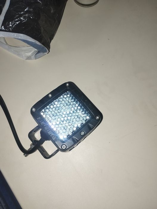 Противо туманыие фара