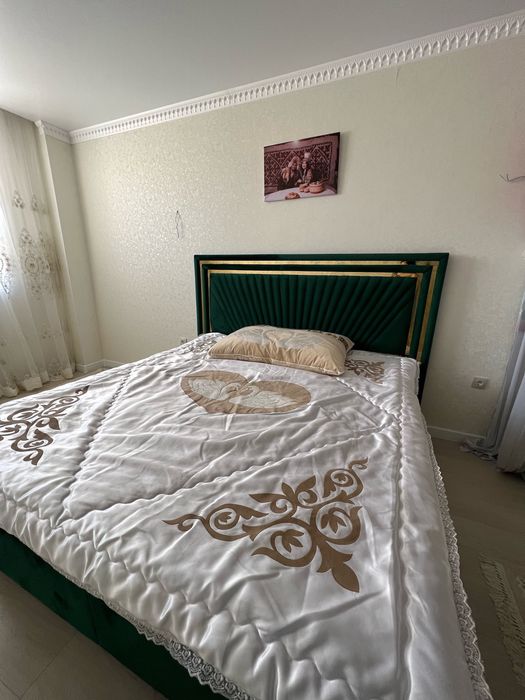 Продается двухспальная кровать