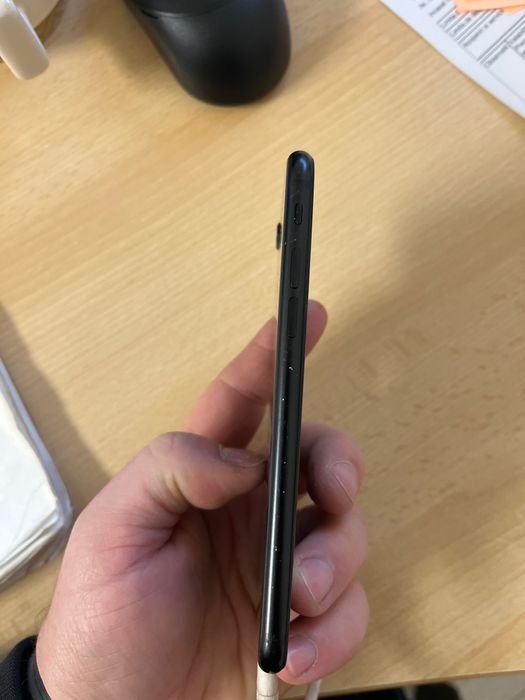 Vand Iphone SE 2020