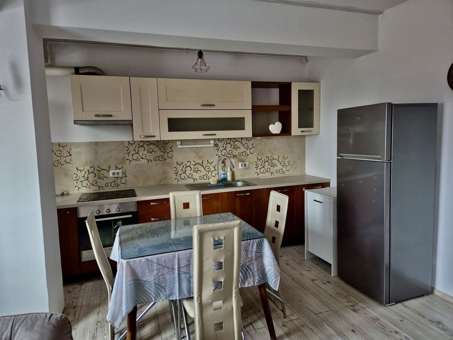 Inchiriez Apartament 2 camere