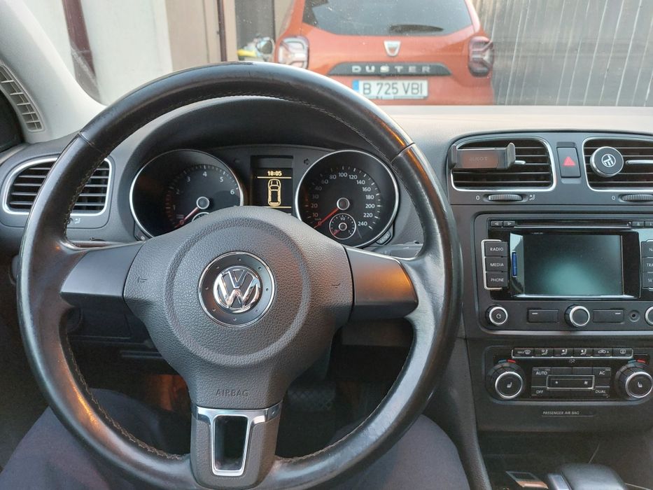 Vând Golf 6 1.4TSI
