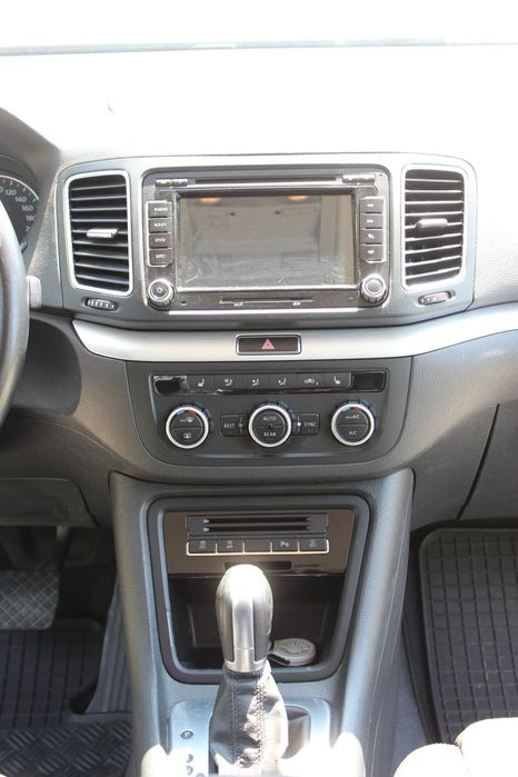 Volkswagen Sharan 2.0 TDI DSG BlueMotion Technology Highline