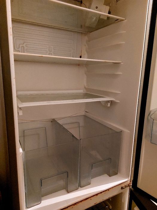 Холодильник продам