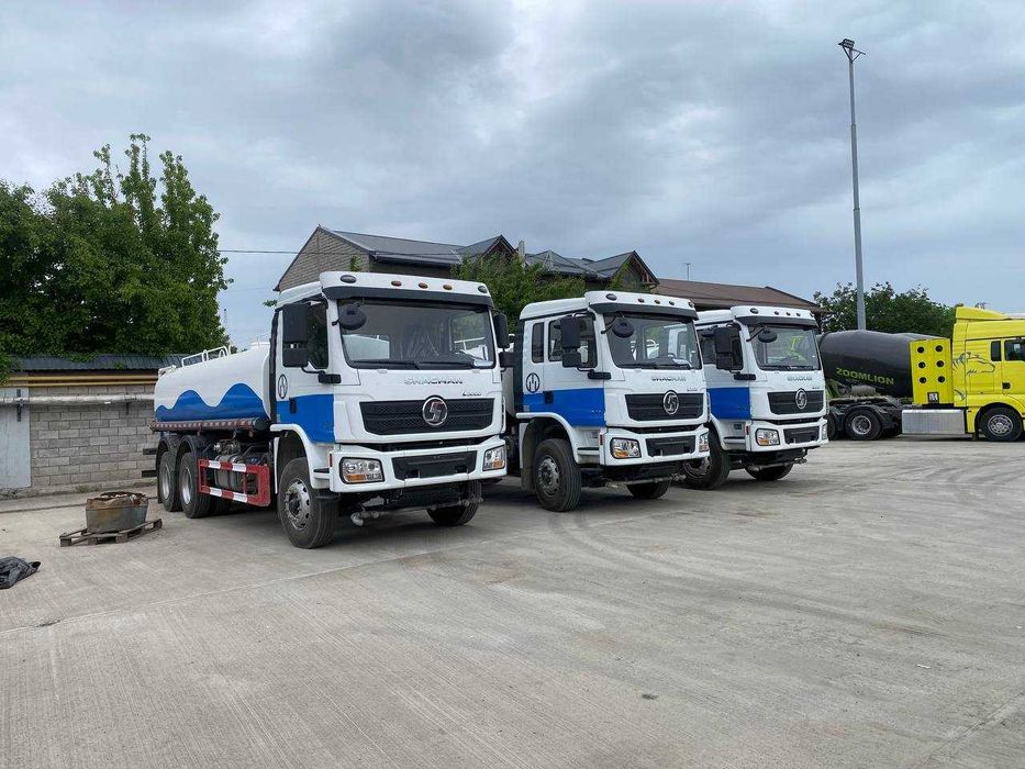 Vodovoz Shacman L3000 6x4 15k olqi va orqadanam suv sepadi Orient Ozod