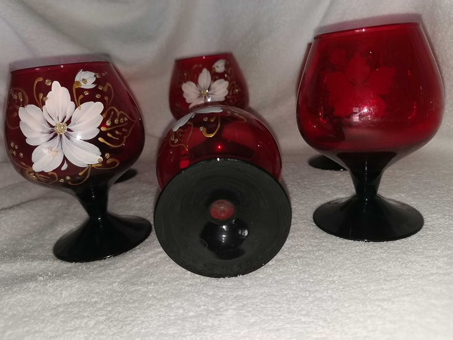 Бокалы для вина, коньяка