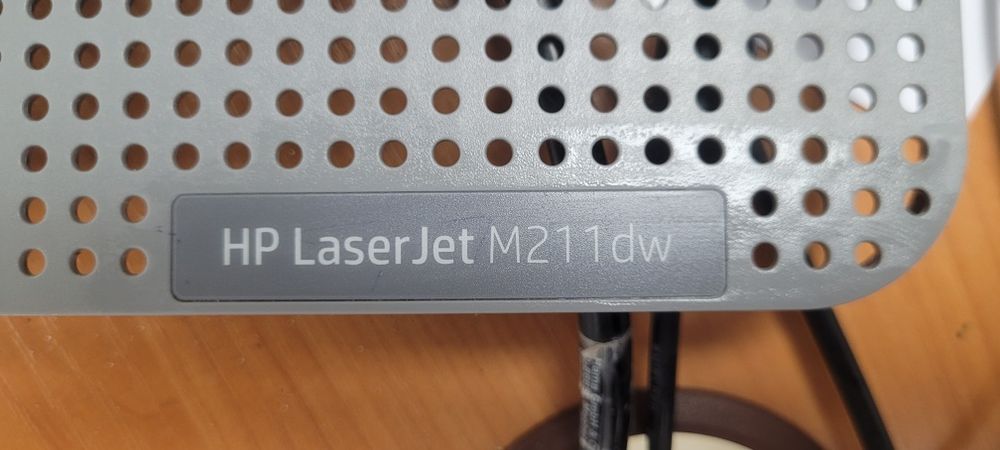 Принтер HP M211 dw