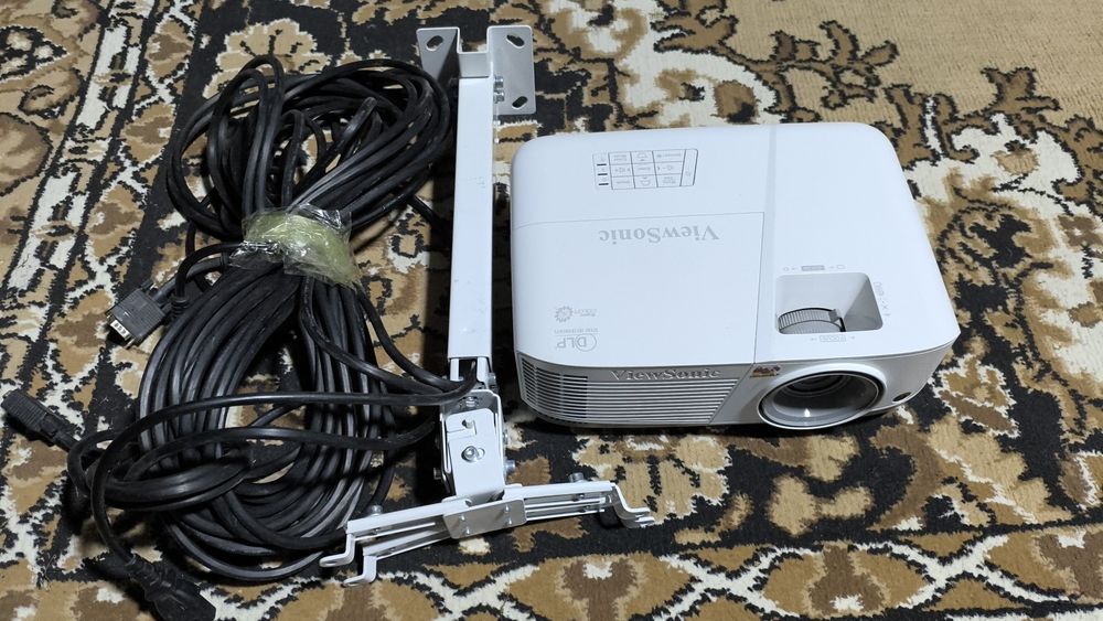 Продам проектор View Sonic  Pa503 w в отличном состоянии