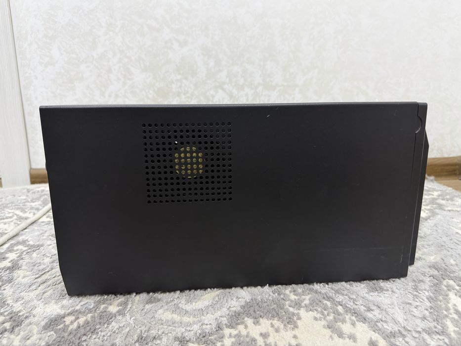 ИБП APC Smart-UPS SUA1000I, 1000ВA